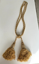 embrace embrasse de rideau a