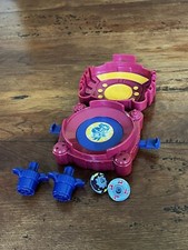 Beyblade : Mini Arène, Dôme