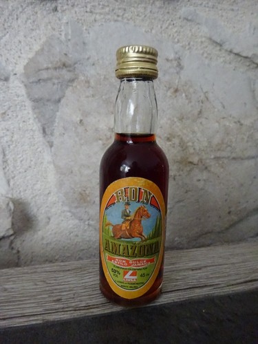 Mignonnette bouteille ron - bouteille,