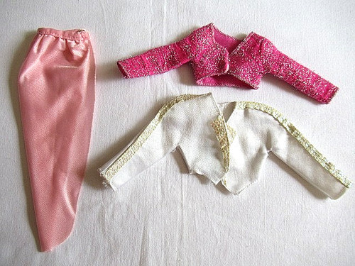 Barbie jupe longue et gilets - -,