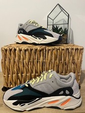 Adidas YEEZY BOOST 700 WAVE