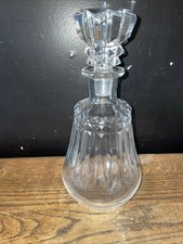 ancienne carafe en cristal de