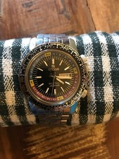 MONTRE VINTAGE À REMONTAGE