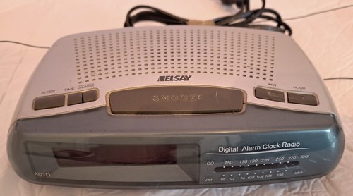 Radio réveil elsay lc5001rr - radio-réveil,