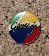 Pin's Logo GENESIS Musique époxy Groupe de ROCK fan Chanteur Phil Collins Pins
