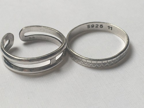 Lot deux bagues en - ,
