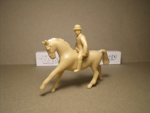 Bugatti figurines set - ,