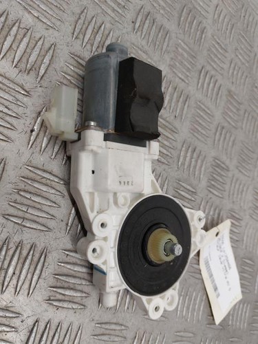 Moteur leve vitre avant gauche