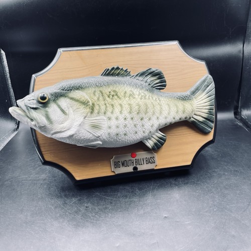 1big mouth billy - bass, singing