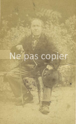 Homme vers 1870 cdv - au, jardin
