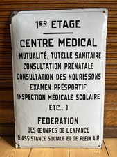 ancienne plaque émaillée d'utilité "centre médical"