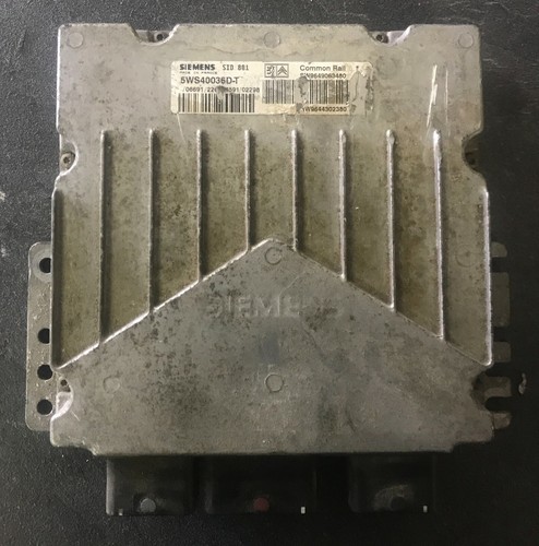 Calculateur moteur citroen - calculateur,