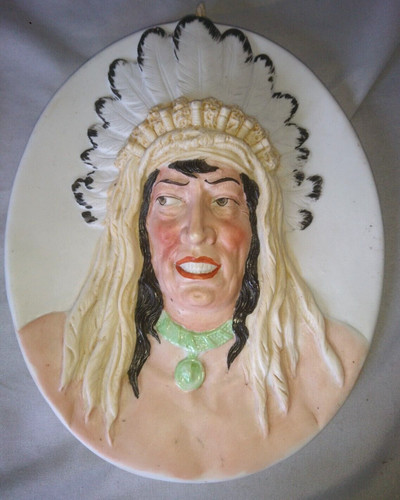 Ancienne statuette medaillon - ancienne,