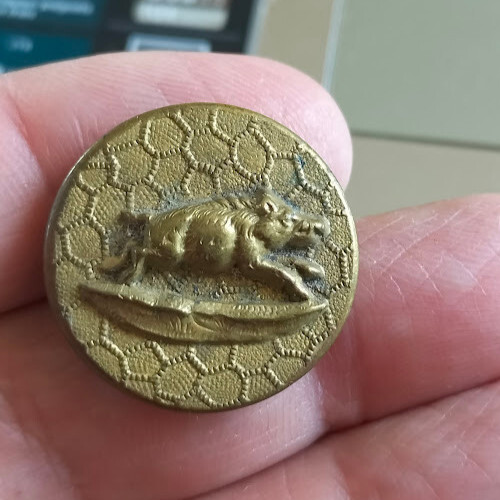 Ancien bouton chasse - ancien,