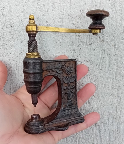 Ancienne presse cordonnier - presse,