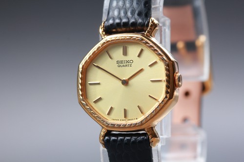 Montre femme vintage 1981
