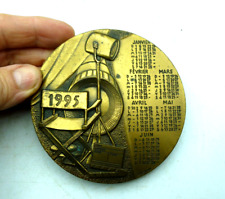 GROSSE MEDAILLE BRONZE  700gr  pour les 100 ans du cinéma  1895/1995 