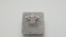 Bague solitaire en Or Blanc 18 carats Poids: 3.46g 