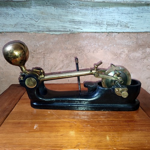 Ancien outil machine scier - ancien, les