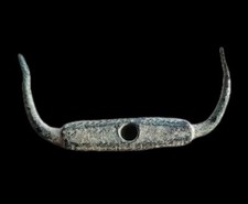 Superbe Agrafe Vestimentaire Mérovingienne En Bronze