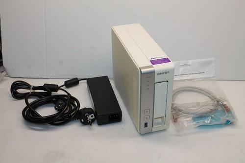Qnap 131p serveur - ..,