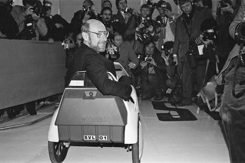 Sir clive sinclair - sinclair, 9x6
