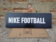 Enseigne Publicitaire Nike Football