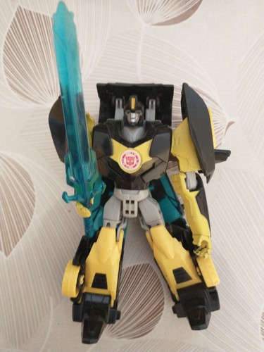 Robot bumblebee transformers - robot,