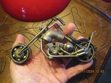 Moto de Biker Chopper en fer Forgé faite de Boulon Ecrou Roulement à Bille Tuyau