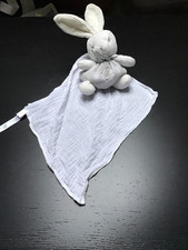 Doudou lapin lange mouchoir