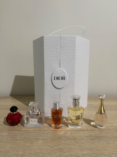 Dior montaigne house - 30,