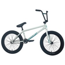 Ex 20,75 My2023 Arteaga Vert