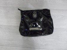 Pochette THOMAS WILDE cuir noir vernis et tête de mort strass TBE