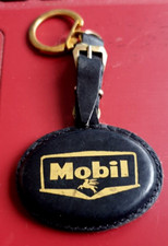 Ancien Porte clé  MOBIL