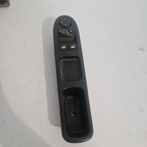 Commande bouton lève - bouton, +