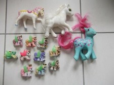LOT 13 figurines chevaux & poneys dont MY LITTLE PONY Hasbro 87                 