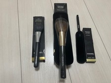 Lot de 3 pinceaux de