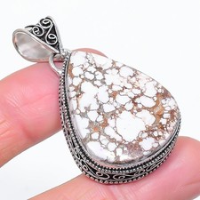 Pendentif pierre précieuse