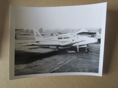 Photo avion piper 30 twin - avion,