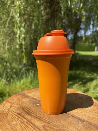 Shaker tupperware orange - shaker,