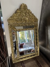 Miroir mural à parecloses cadre en bois et déco en laiton de style ancien 19ème