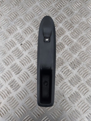 Bouton commande lève - , vitre