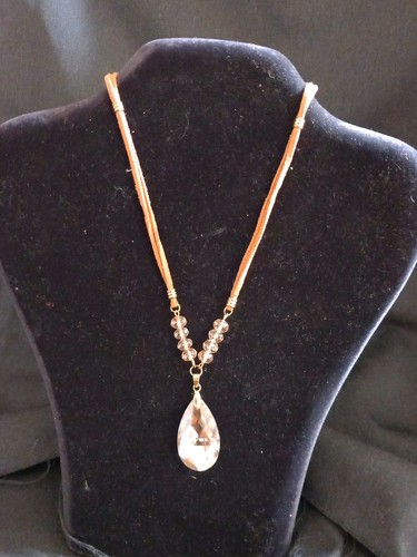Collier diamant poire cuir - diamant,