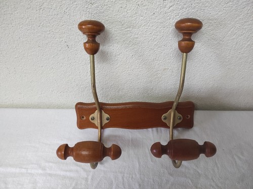 Ancien porte manteau - manteau, bois