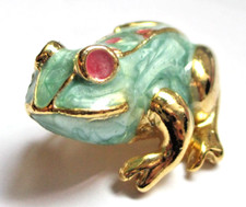 Broche porte bonheur