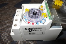 Schneider Electric 15366