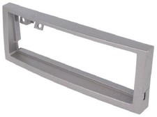 Facade autoradio FA168C