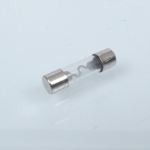 Fusible verre type cartouche