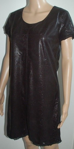 Robe noire effet reptile