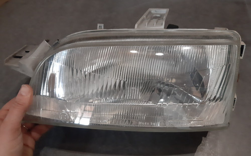Phare avant gauche fiat - avant, punto